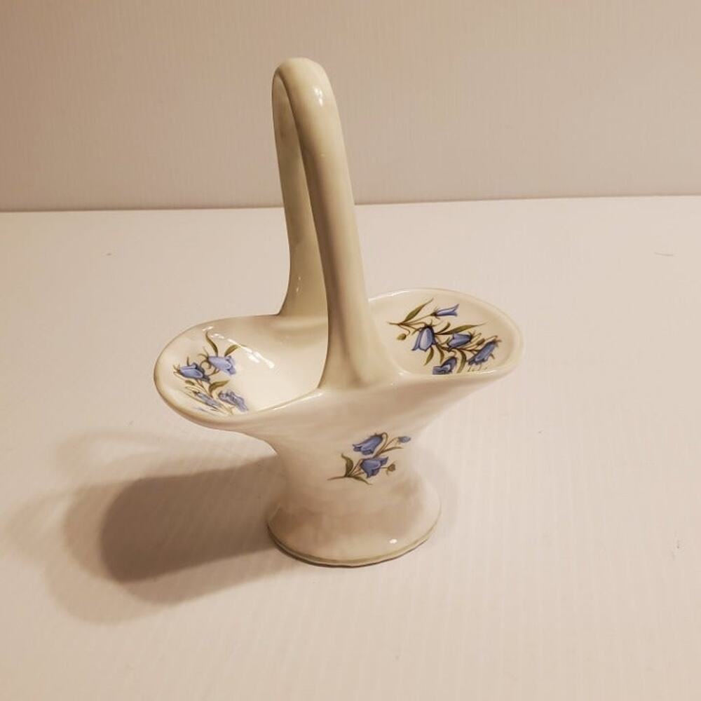 Crown Staffordshire Bluebell Basket
